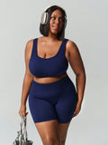 Top tinta unita e shorts donna taglie comode, completo sportivo