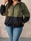 Giacca casual con cappuccio, chiusura lampo e coulisse, con patchwork a contrasto di colore, per taglie forti