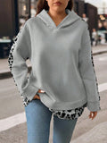 Felpa con stampa leopardata e inserti, manica lunga, in pile, taglie comode, casual e di stile, per donna